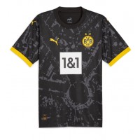 Camiseta Borussia Dortmund Felix Nmecha #8 Segunda Equipación Replica 2023-24 mangas cortas